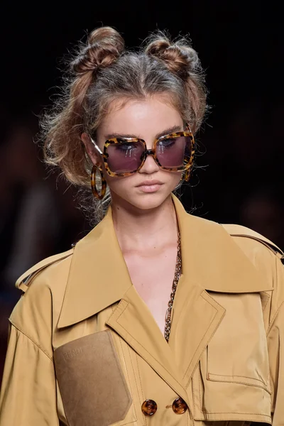 Look 59